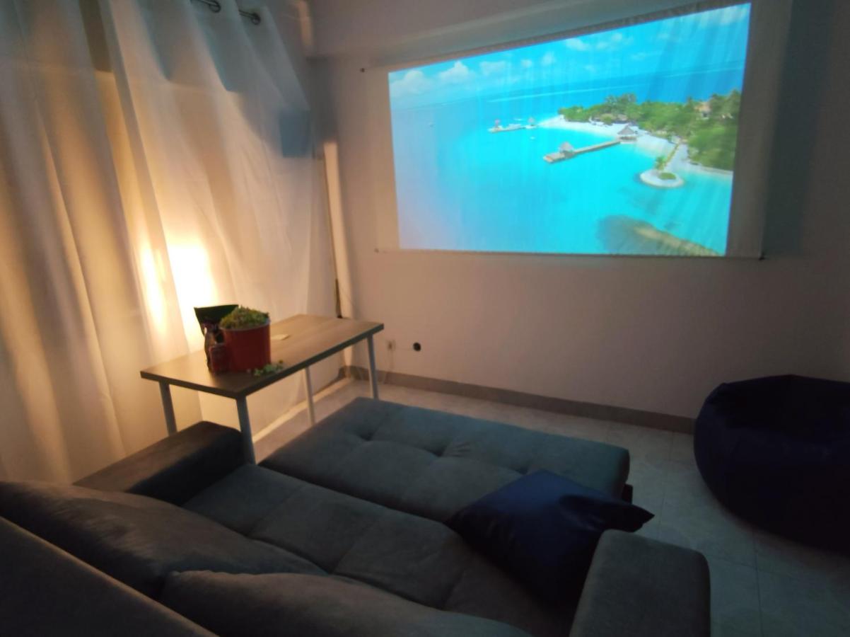 The Whale Beach House Atouguia Da Baleia Buitenkant foto